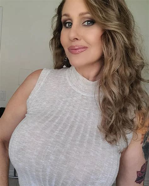 hot julia ann|Julia Ann VR Porn Videos, Julia Ann Porn